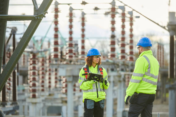 Best Electrical Contractors for Businesses  in Paris, IL